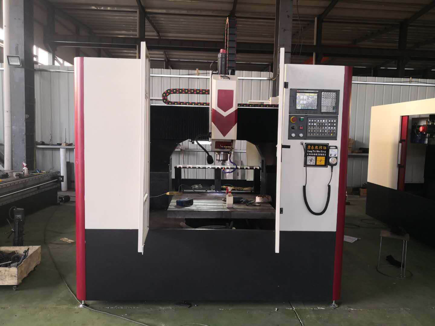 鋁型材加工中心操作注意安全事項